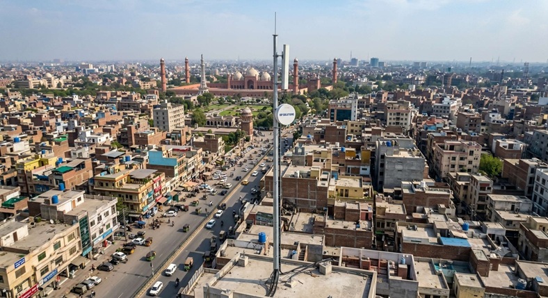 Wireless tower for WISP solution